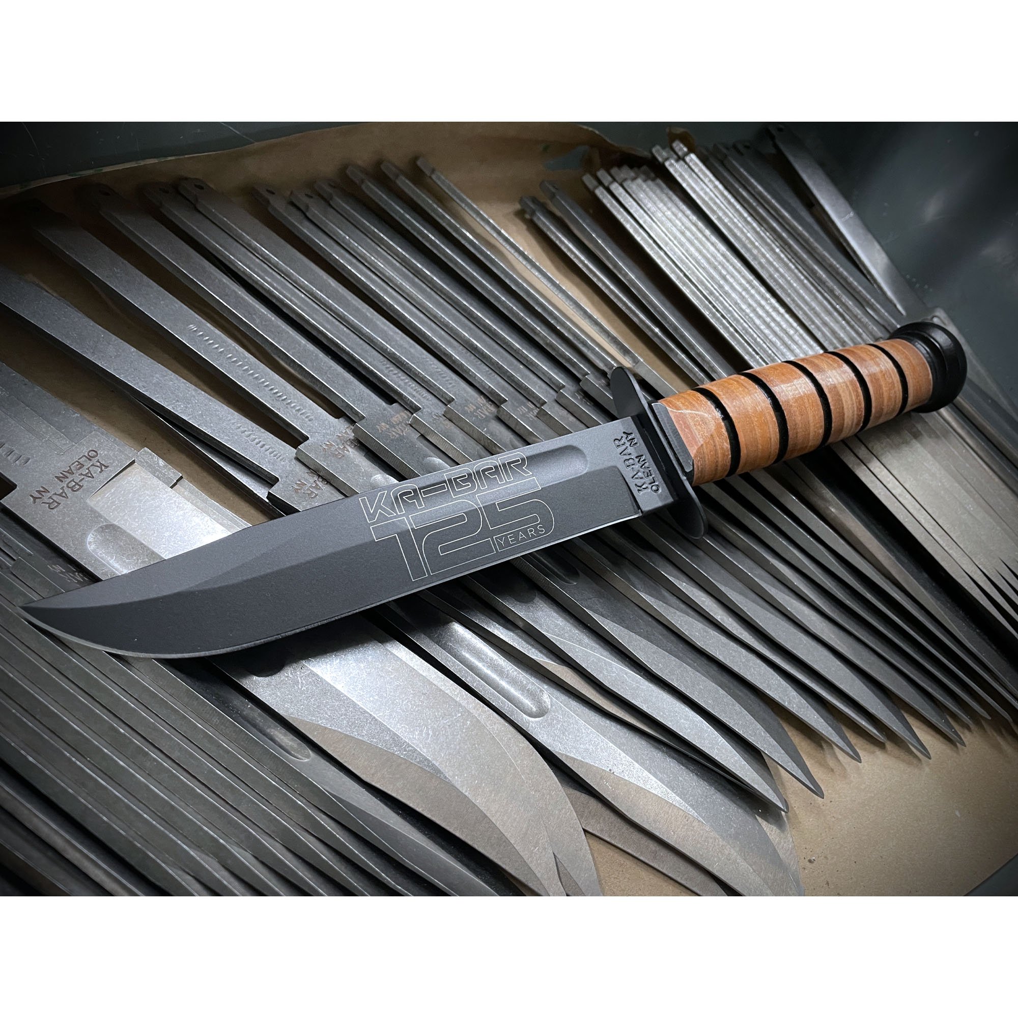 KA-BAR 9926 125th Commemorative USMC Knife 